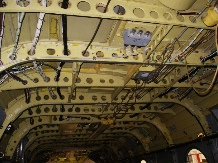 The main cabin area ceiling of CH-47D Chinook helicopter 85-24336.