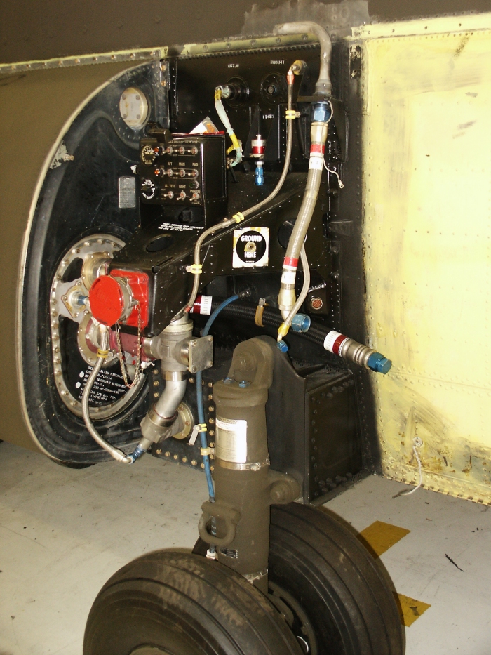 The refueling station area of CH-47D Chinook helicopter 85-24336 which is located in the right front inter tank access area just forward of the right main fuel tank.
