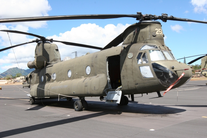 18 September 2011: CH-47D Chinook helicopter 91-00256 parked at the Army National Guard Ramp on Wheeler Army Airfield, located on the Island of Oahu, Hawaii.