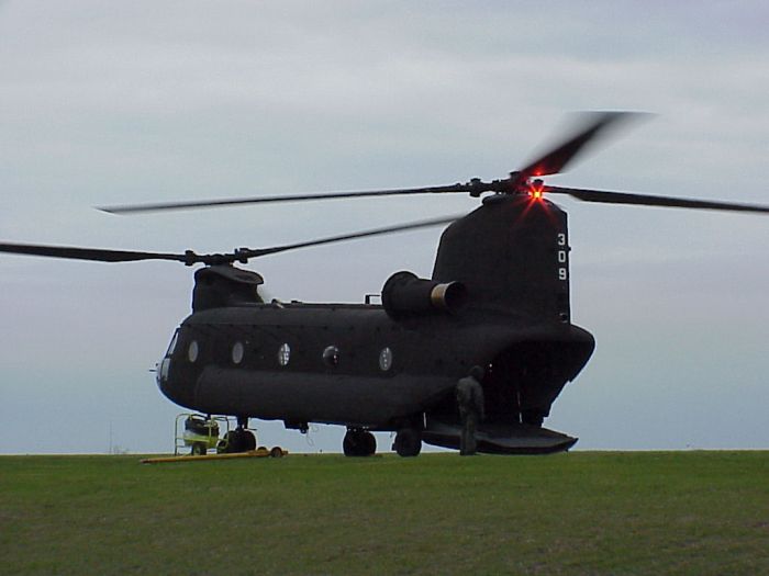 92-00309 undergoing ground runs during post-phase maintenance at Dallas Naval Air Station while assigned to Company G (-), 149th Aviation (date unknown).