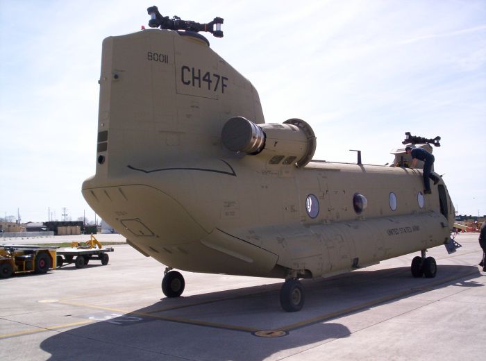 CH-47F Chinook helicopter 98-00011 in the new Desert Paint scheme, circa March 2006, at Fort Campbell, Kentucky.