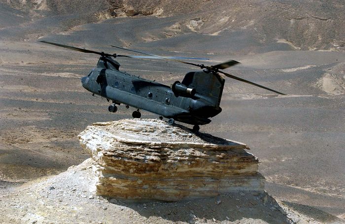 Australian CH-47D Chinook A15-106 conducting pinnacle operations in the Middle East Theater.